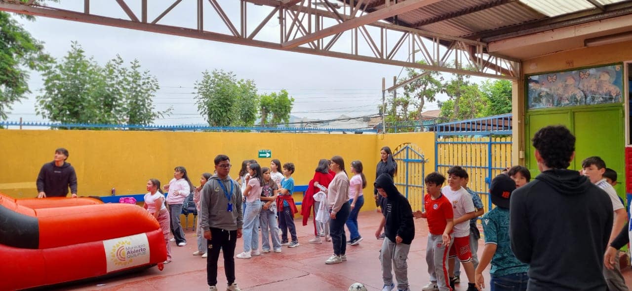 ¡Día de Alegría y Convivencia en el Colegio HF Camilo Henríquez de Quilpué! - 584454778_1319445223311800_6085535836075332711_n.jpg